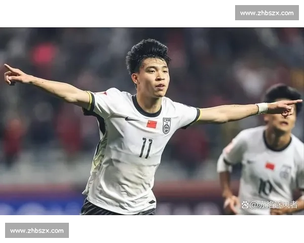 哨响球碎!中超争议判罚惹毛王钰栋,业余操作再引怒潮