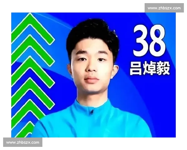 半场战报:申花 1-2 大连英博 吕焯毅世界波点燃赛场